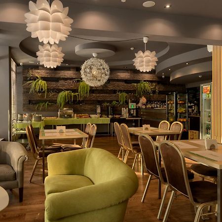 Plonia Resort Экстерьер фото